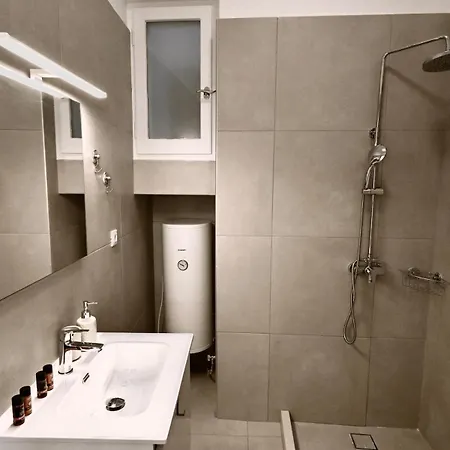 Elenitas Flat, Steps To The Windmills & Fabrika Дом отдыха